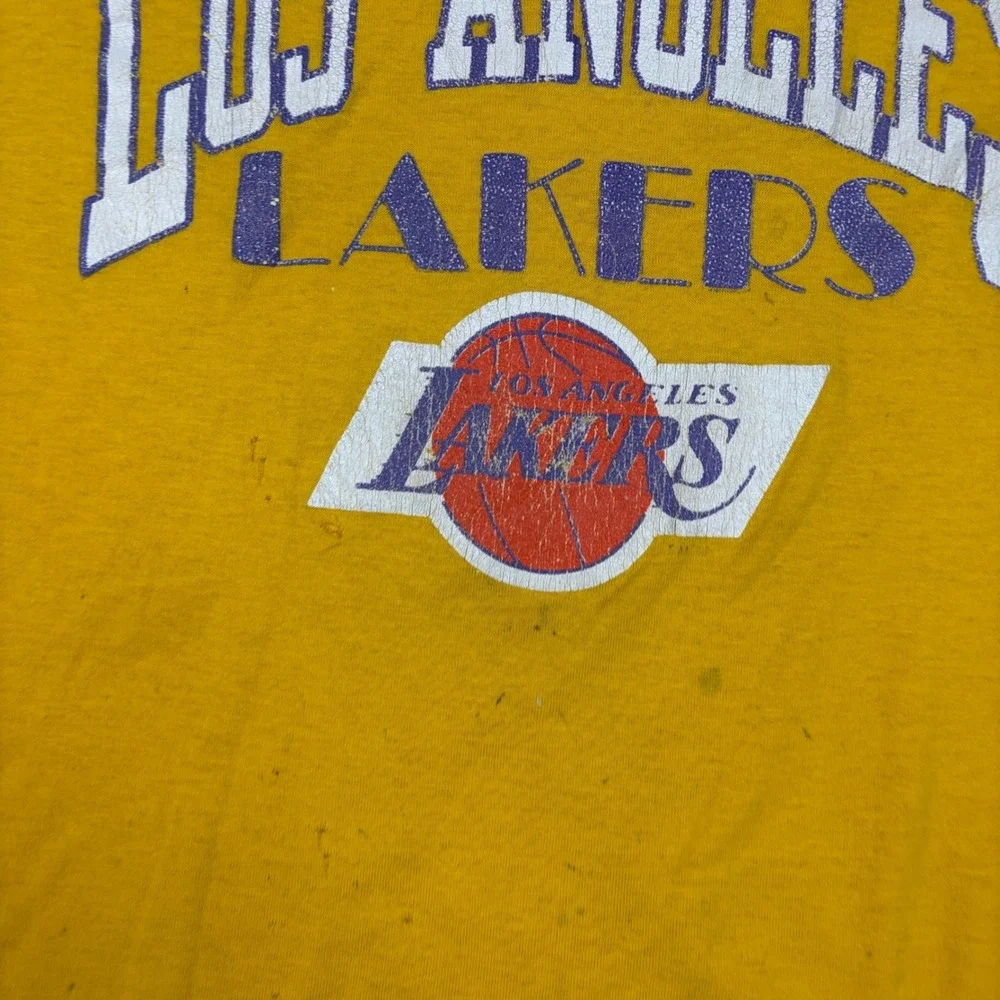 80s LA Lakers Champion T Shirt Mens Large Gold Los Angeles Vintage Graphic NBA - Picture 3 of 16